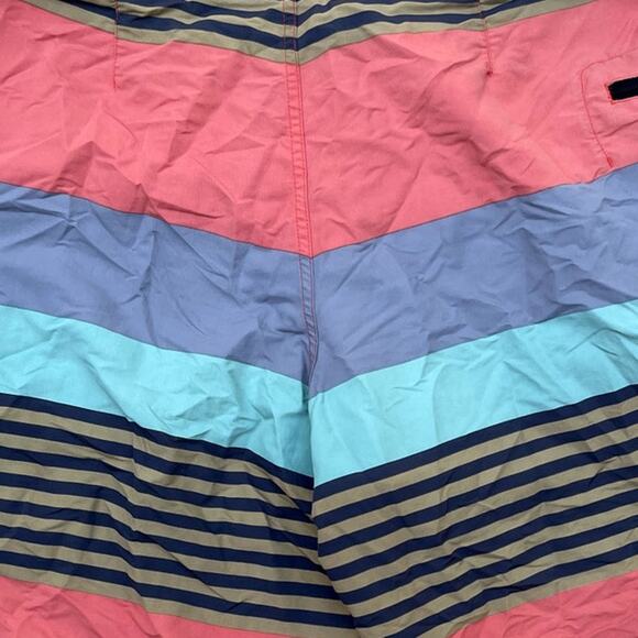 Patagonia Size 34 Men's Wavefarer Boardshorts 21” - Picture 5 of 5